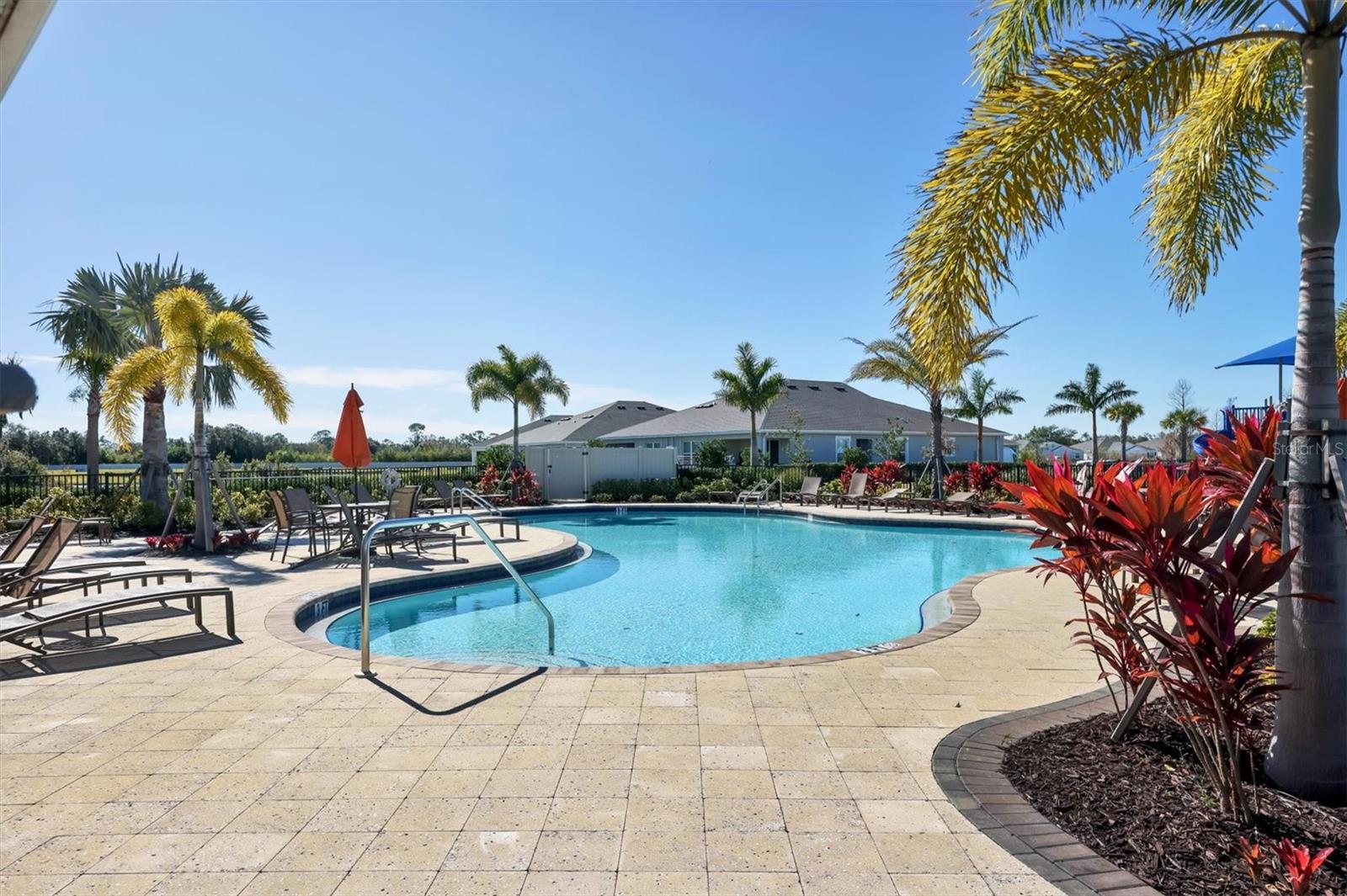 Image 48 of 55 For 15917 5th Avenue E