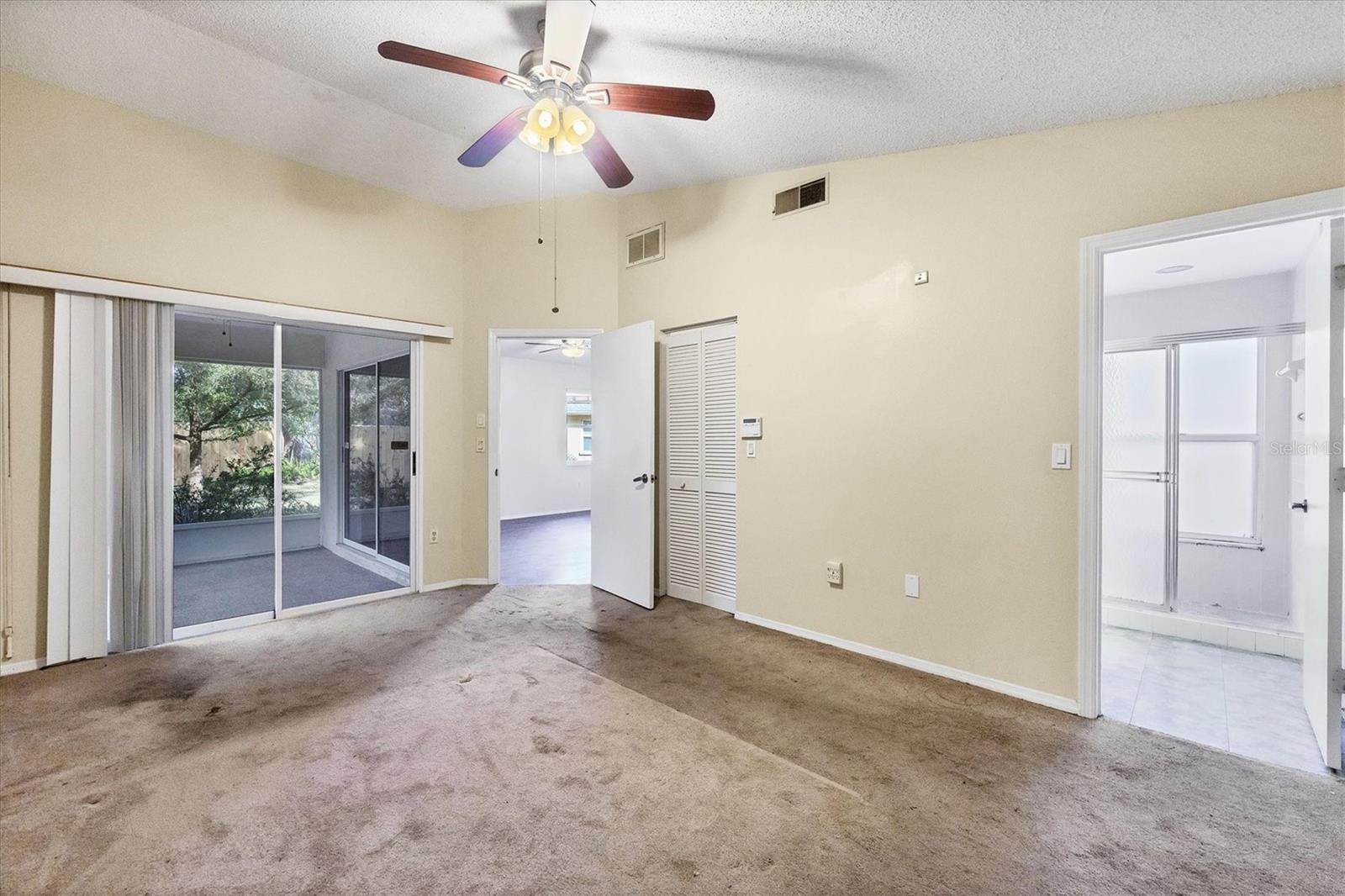 Image 14 of 28 For 444 Chartley Court S