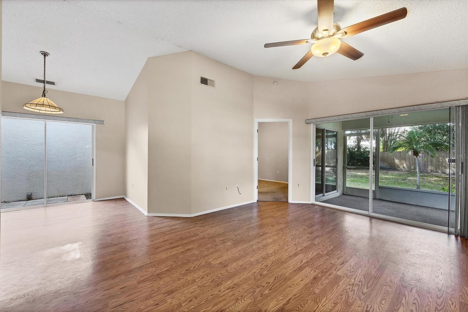 Image 8 of 28 For 444 Chartley Court S