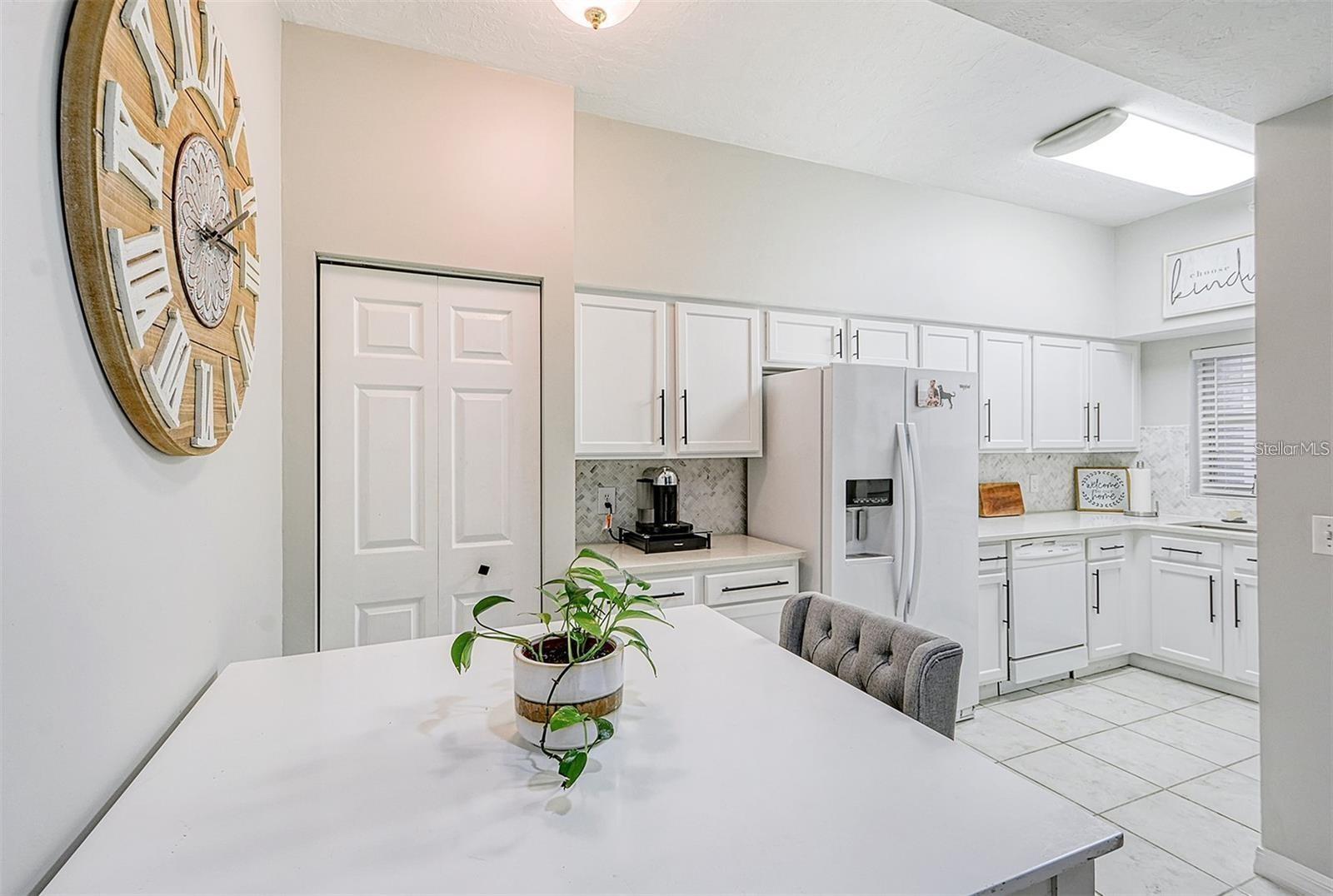 Image 7 of 22 For 4260 Central Sarasota Parkway 211