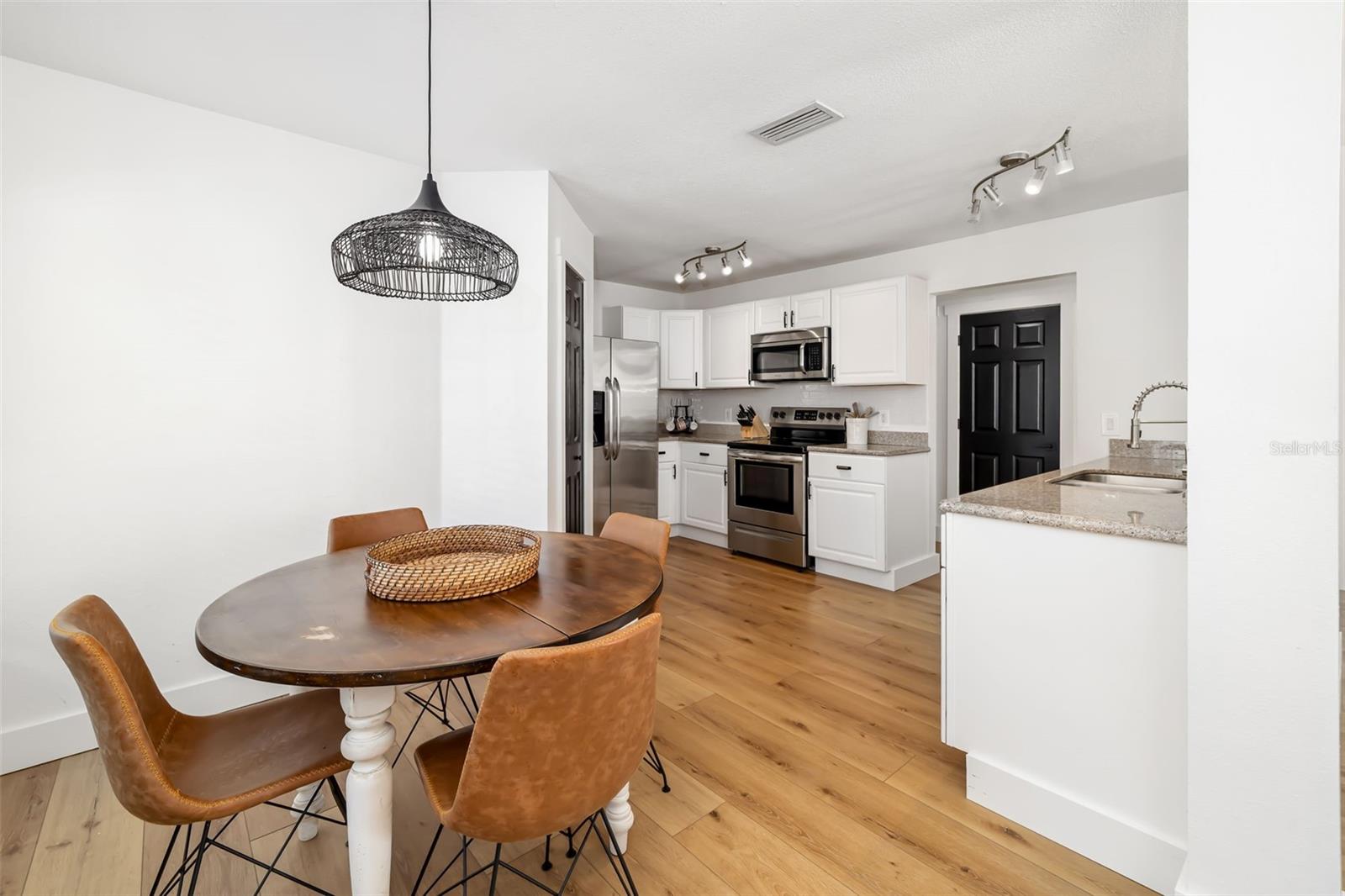 Image 15 of 58 For 4203 Kingsfield Drive