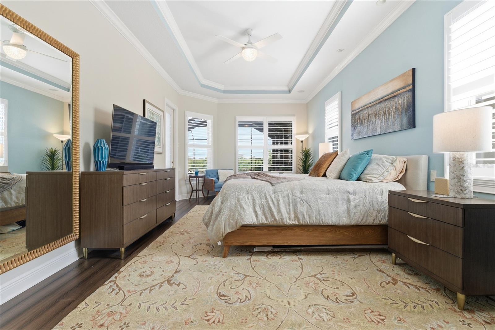 Listing photo id 32 for 120 12th Avenue E