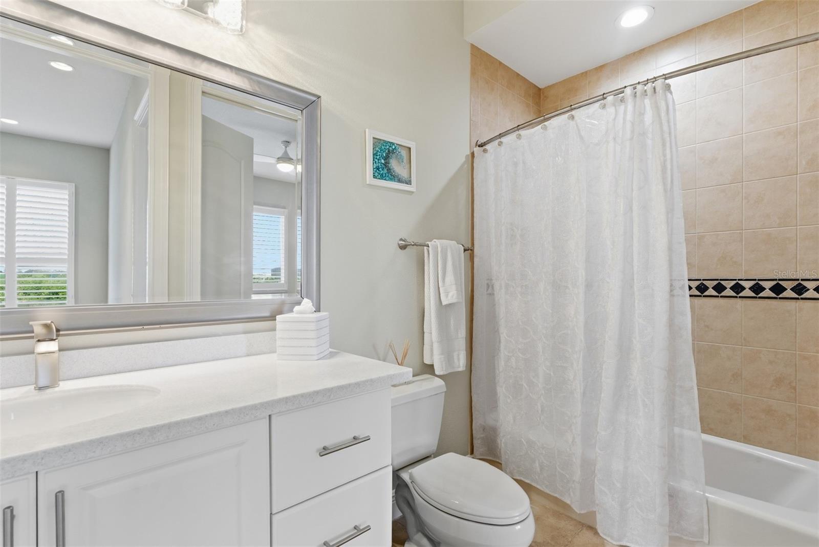 Listing photo id 51 for 120 12th Avenue E