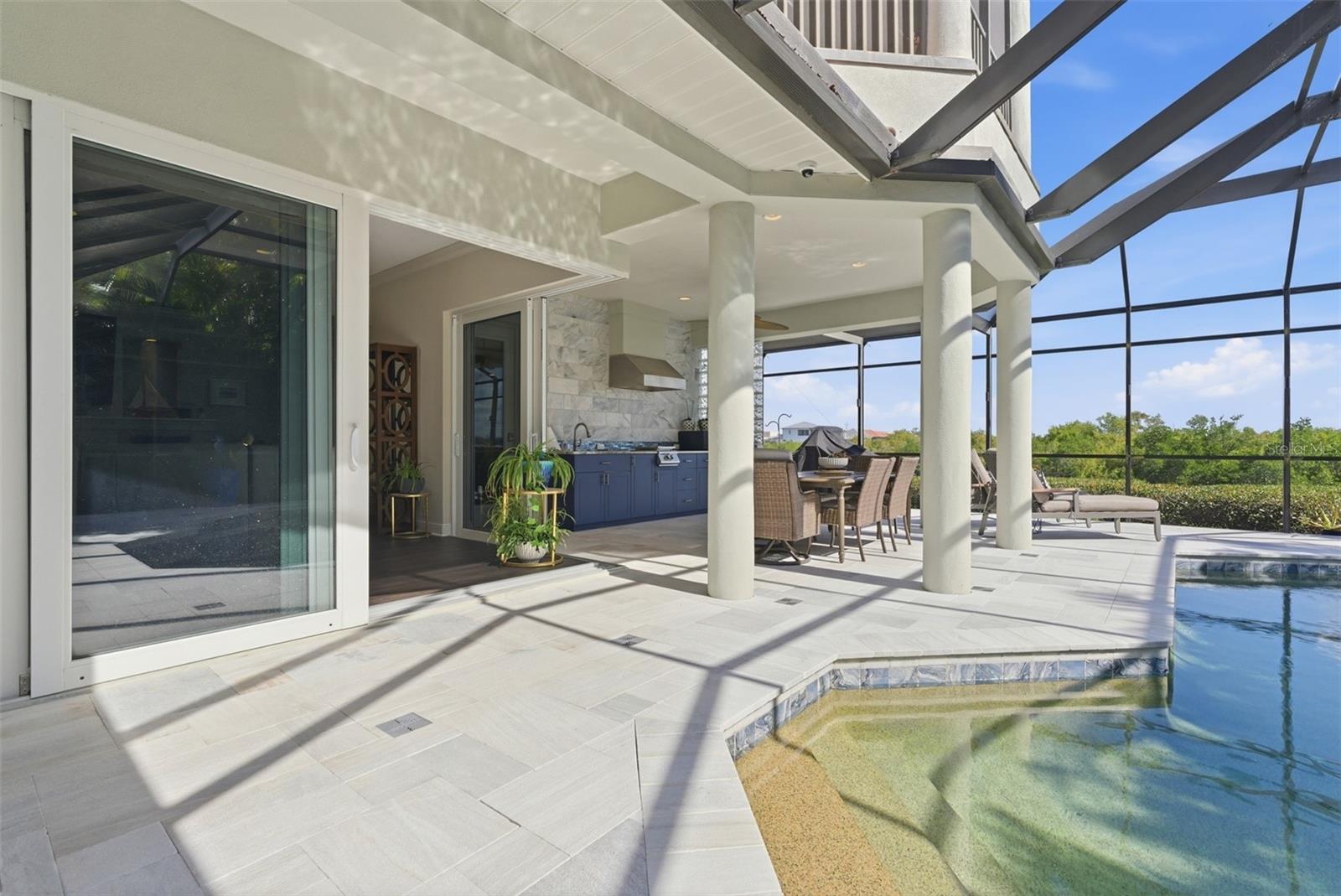 Listing photo id 55 for 120 12th Avenue E