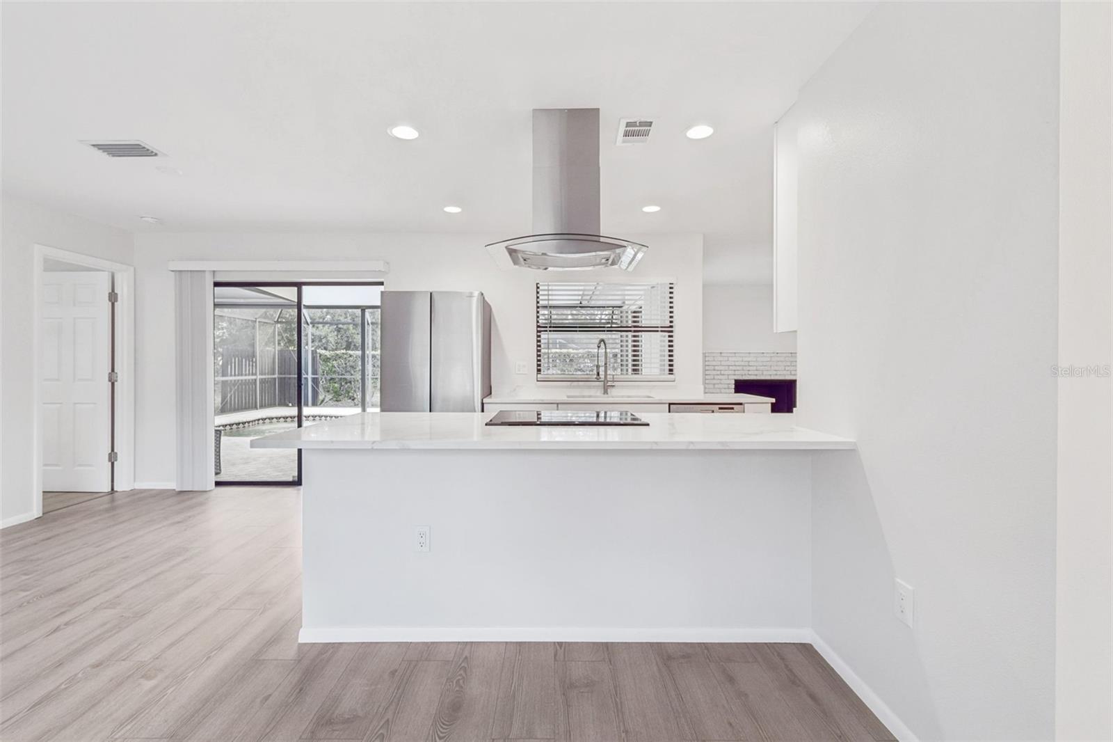 Image 20 of 100 For 4423 Meadow Creek Circle