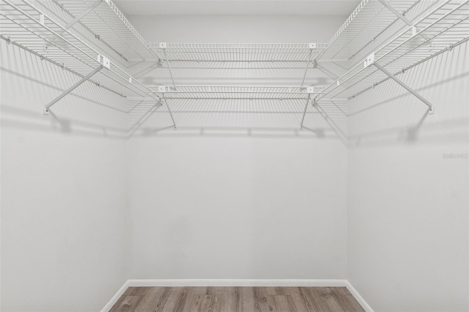 Image 35 of 100 For 4423 Meadow Creek Circle