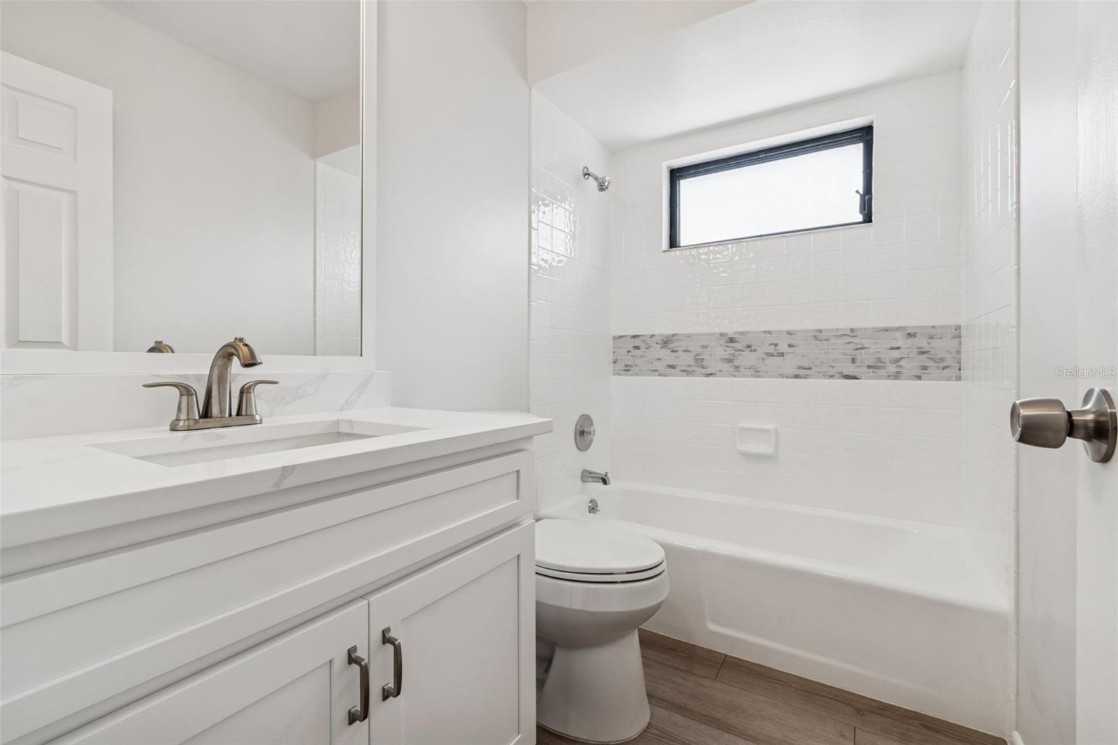 Image 38 of 100 For 4423 Meadow Creek Circle