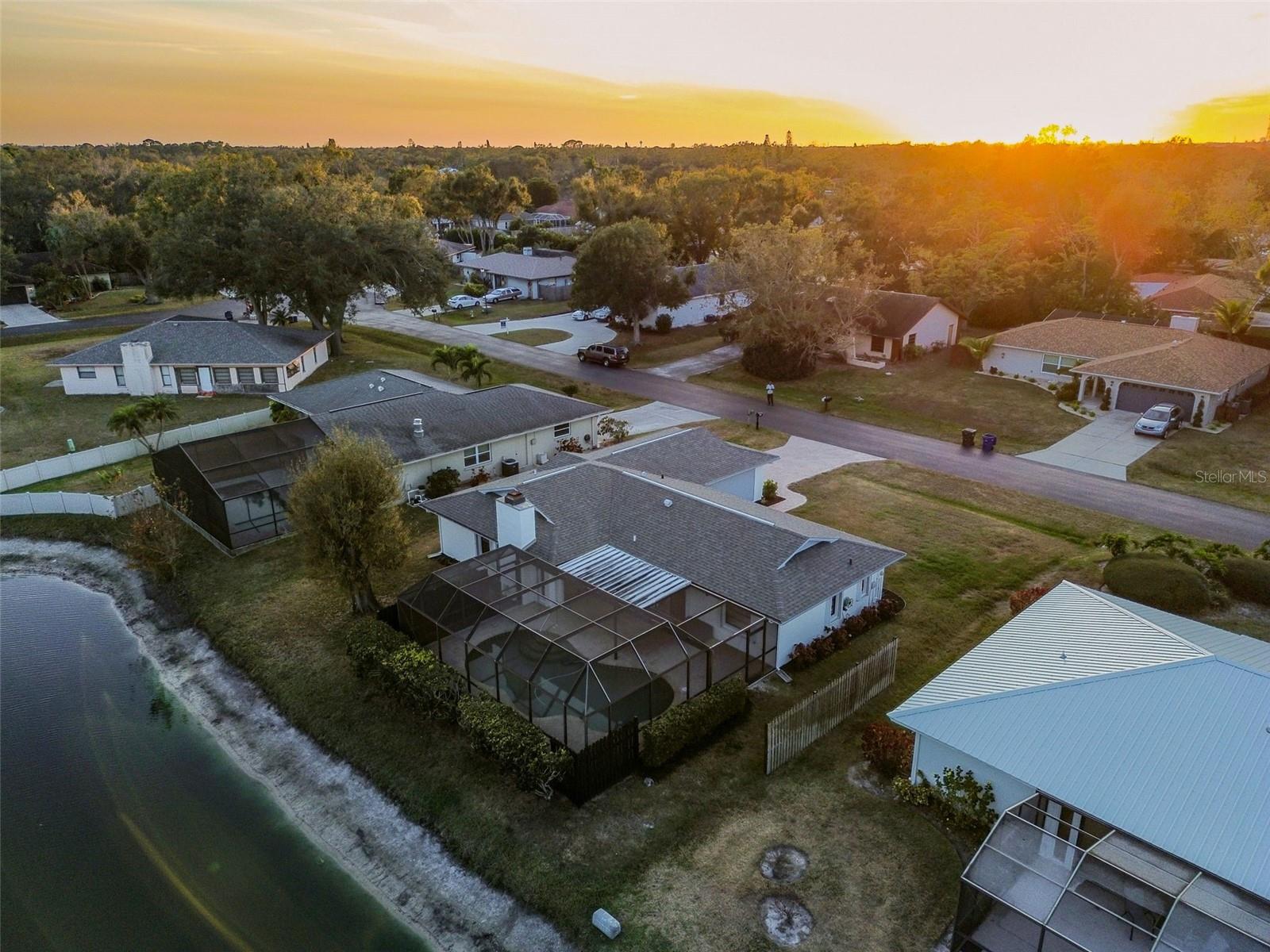 Image 54 of 100 For 4423 Meadow Creek Circle