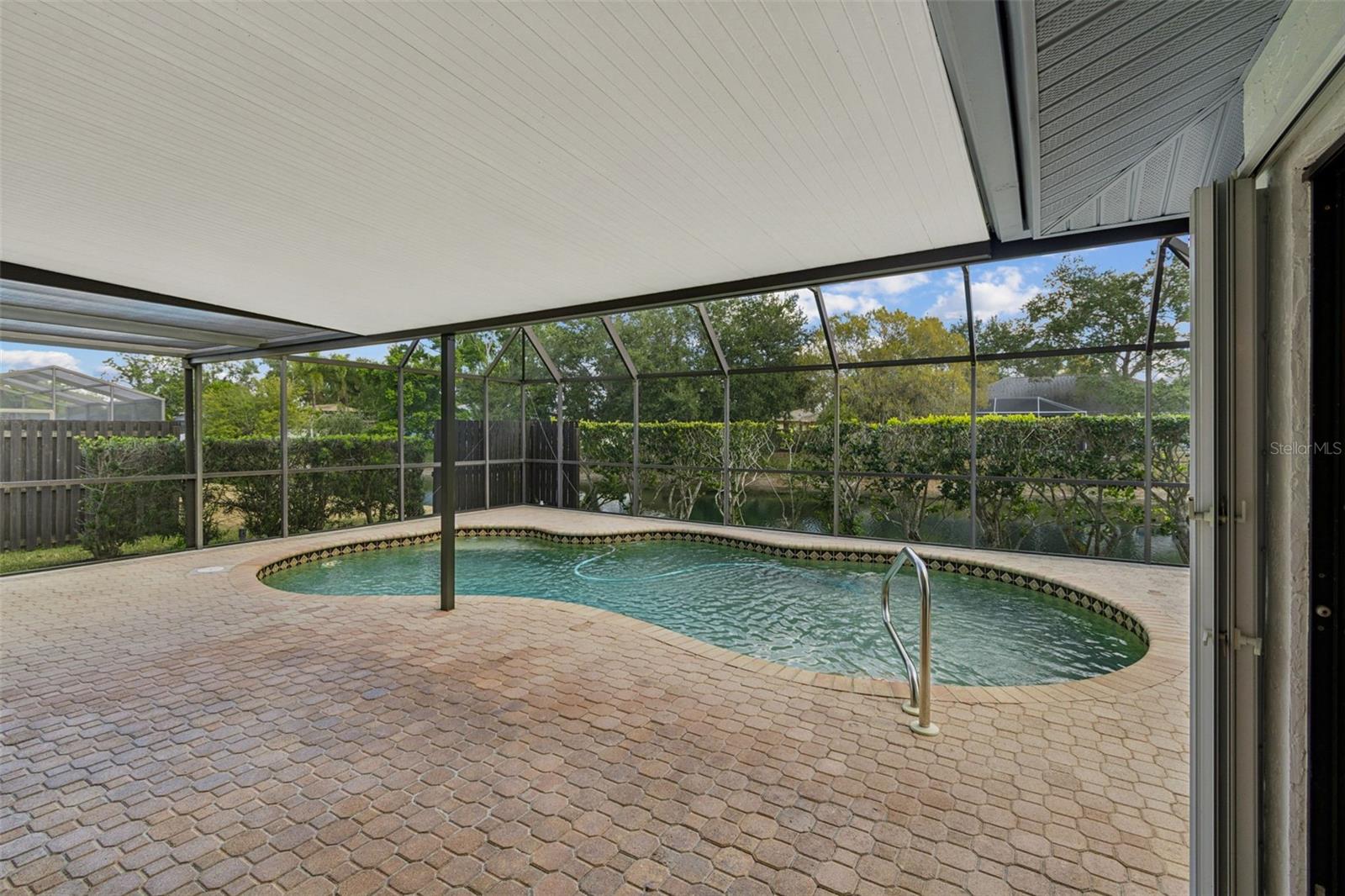 Image 60 of 100 For 4423 Meadow Creek Circle