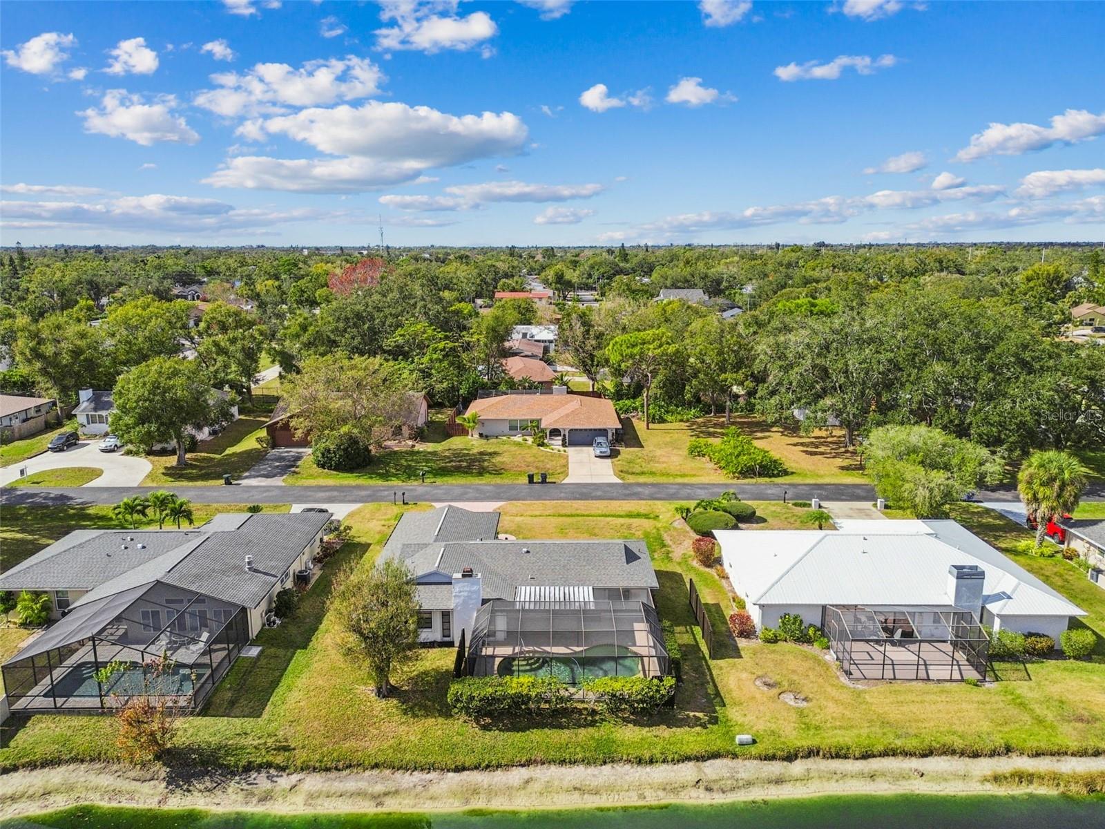 Image 66 of 100 For 4423 Meadow Creek Circle