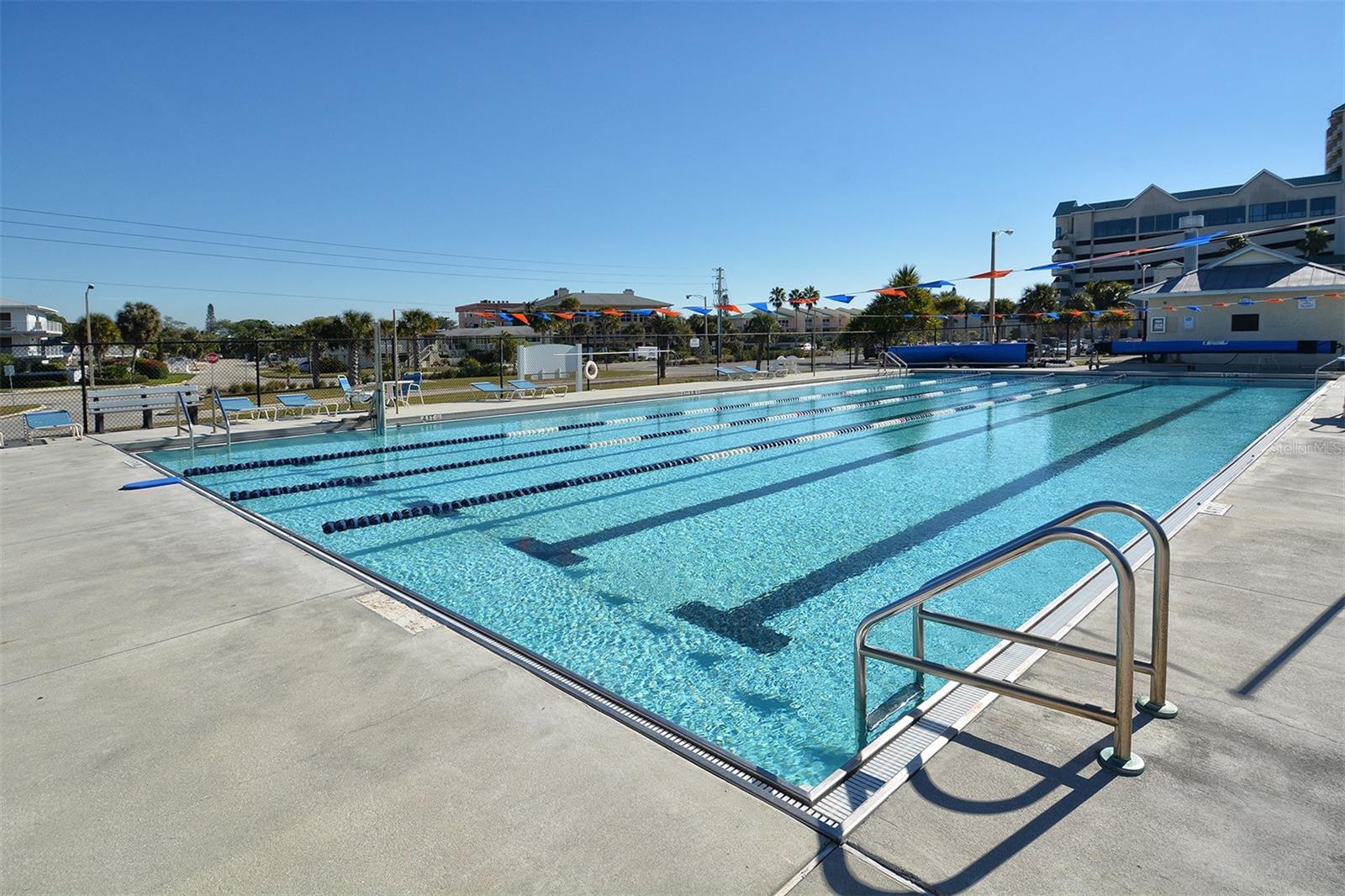 Image 72 of 100 For 4423 Meadow Creek Circle