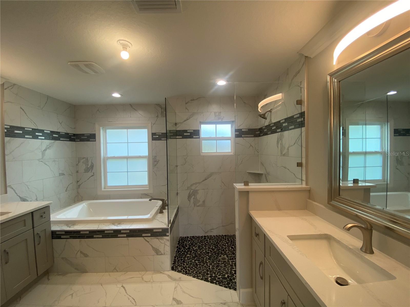 Image 20 of 37 For 1131 Mallicoat Road