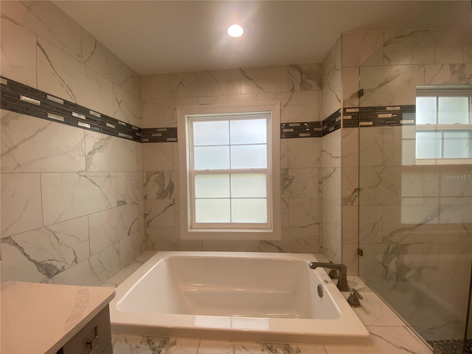 Image 23 of 37 For 1131 Mallicoat Road