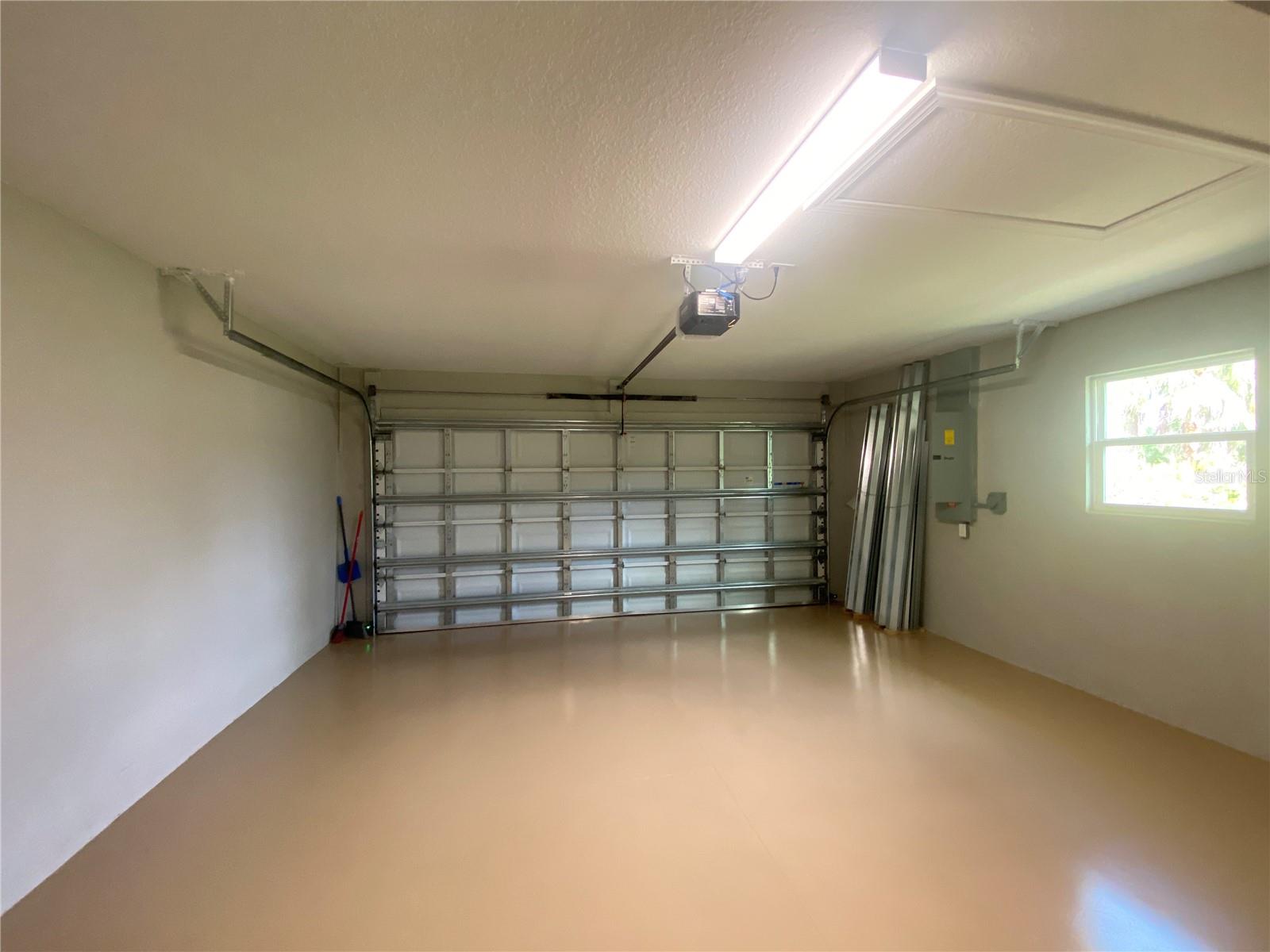 Image 32 of 37 For 1131 Mallicoat Road