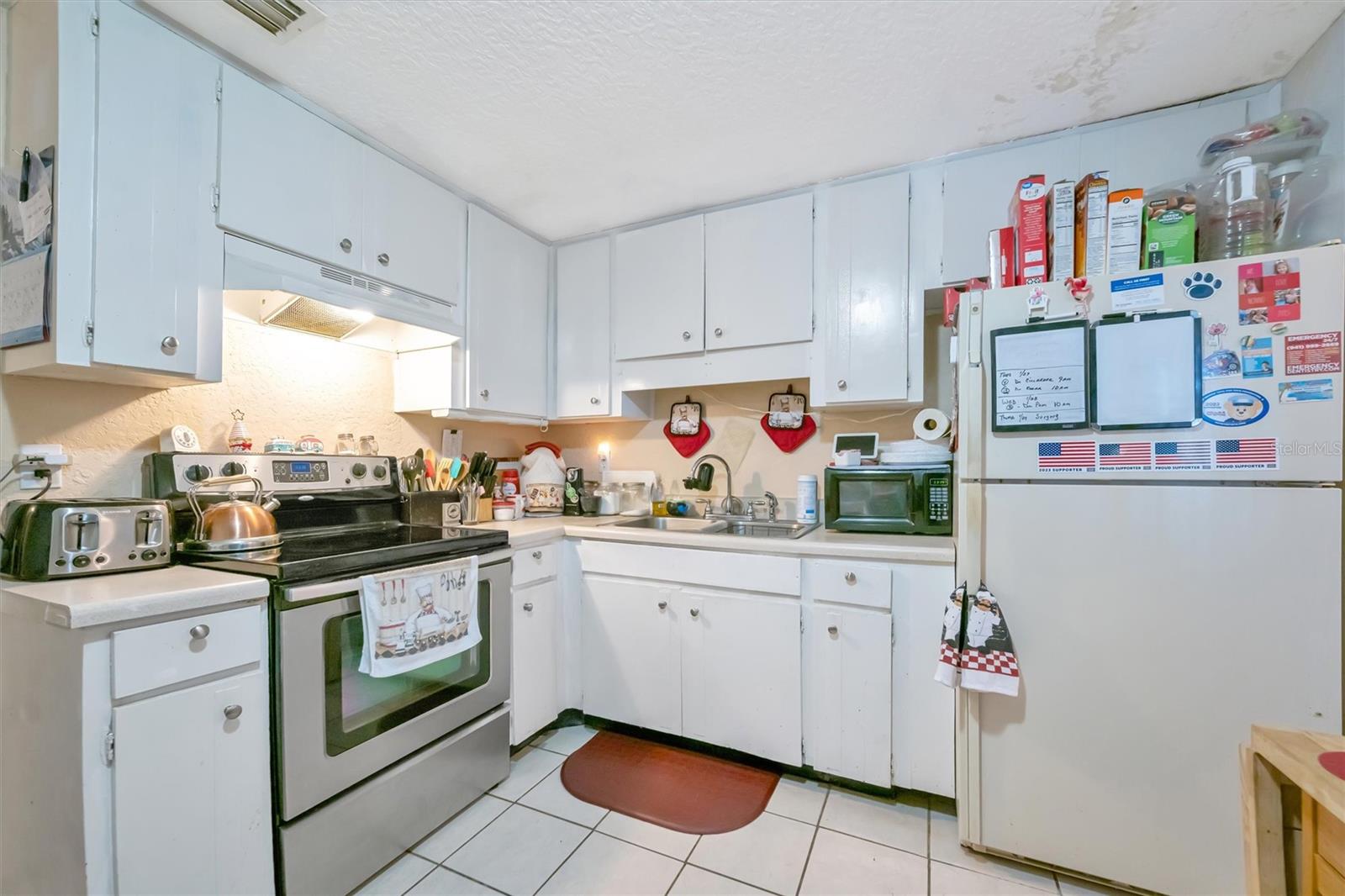 Image 10 of 49 For 2131 Forked Creek Drive