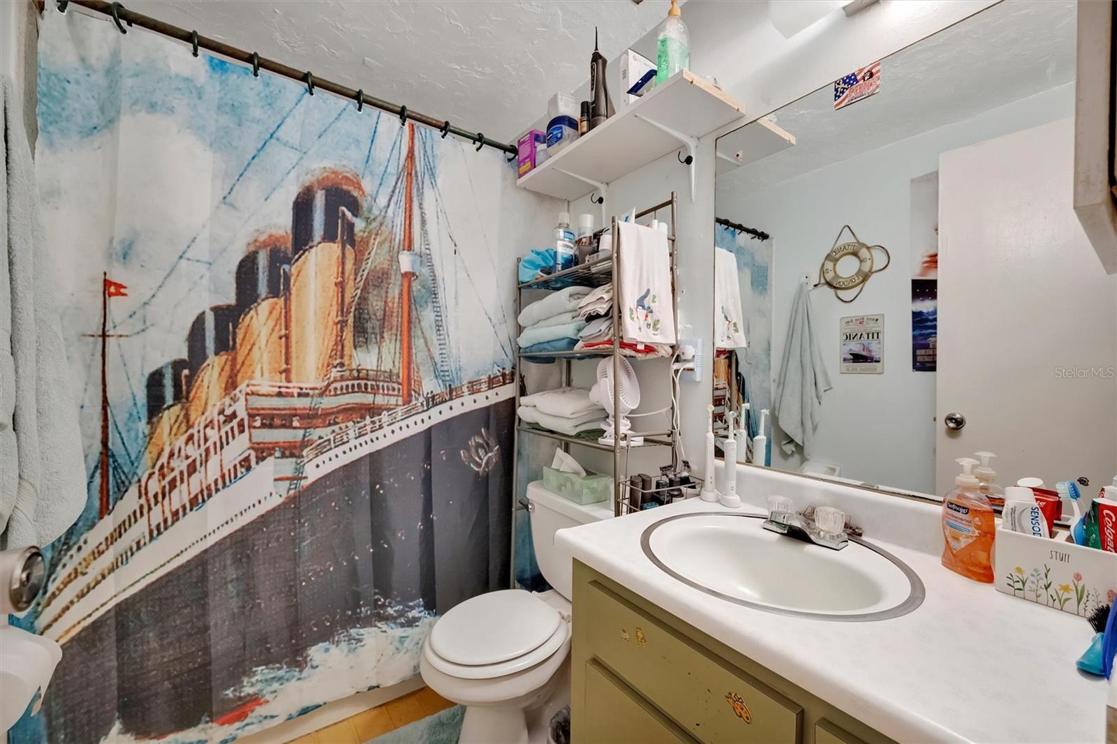 Image 41 of 49 For 2131 Forked Creek Drive