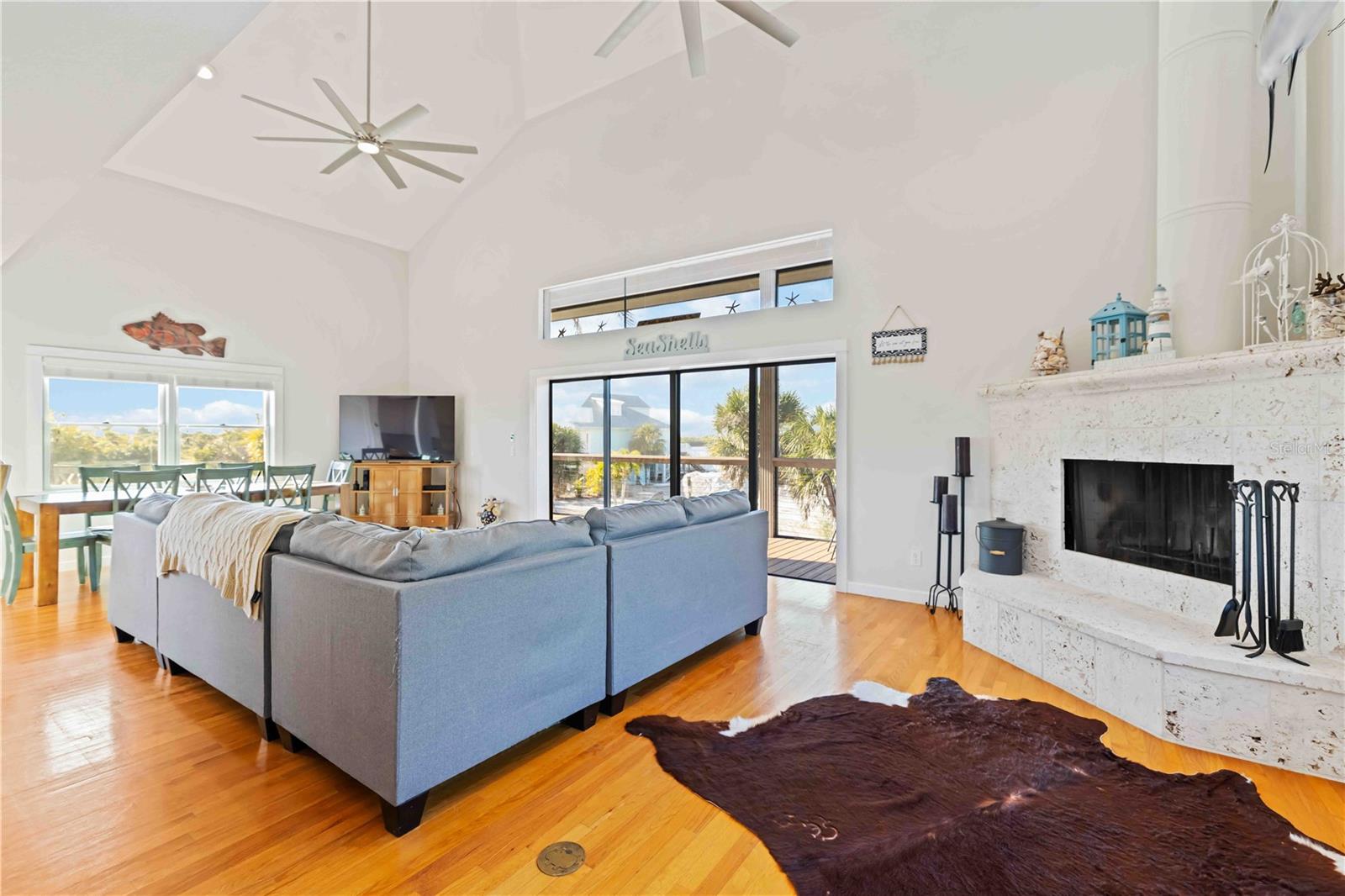 Image 11 of 68 For 120 Gasparilla Way