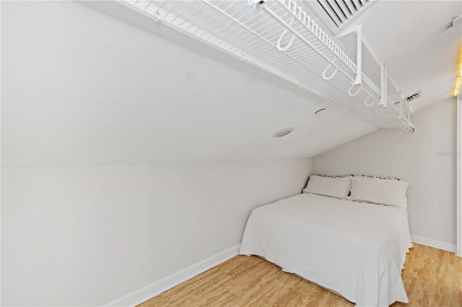 Image 38 of 68 For 120 Gasparilla Way