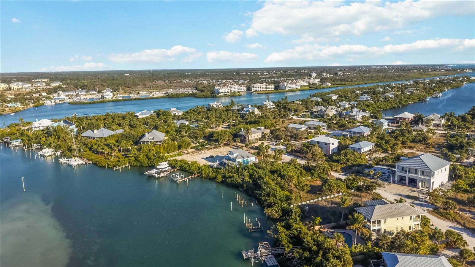 Image 67 of 68 For 120 Gasparilla Way