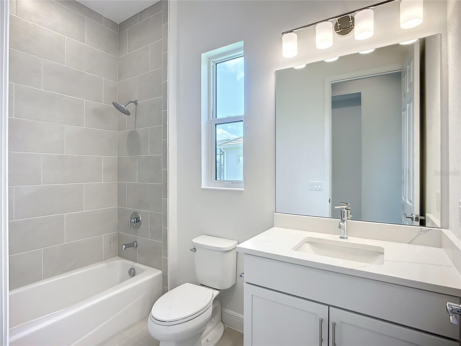 Image 19 of 42 For 243 Monet Trail