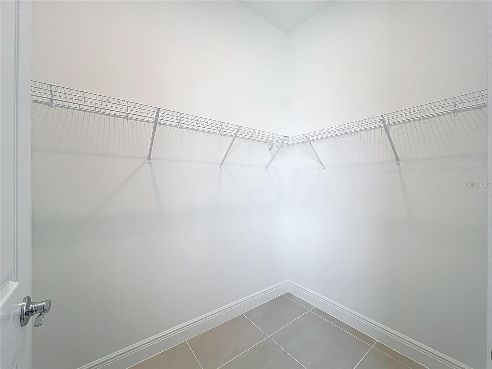 Image 25 of 42 For 243 Monet Trail