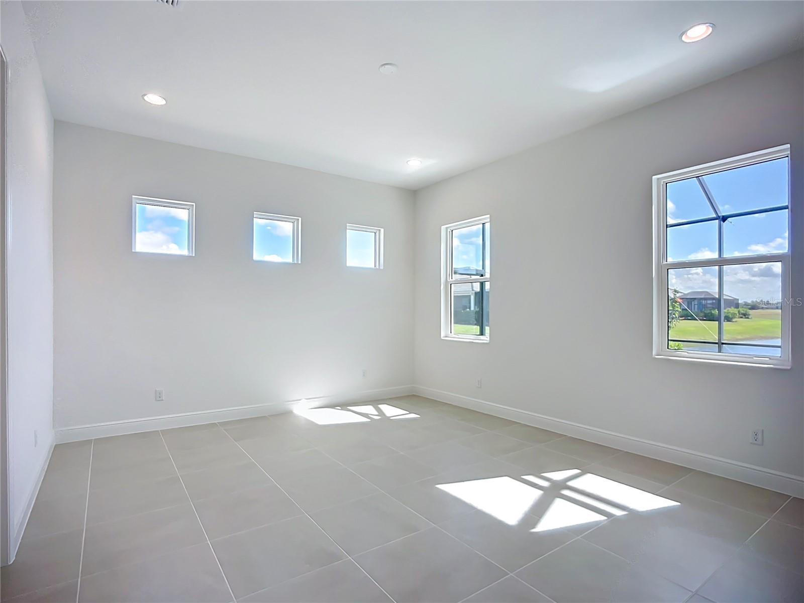 Image 26 of 42 For 243 Monet Trail