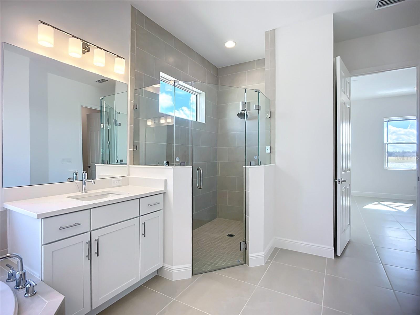 Image 31 of 42 For 243 Monet Trail