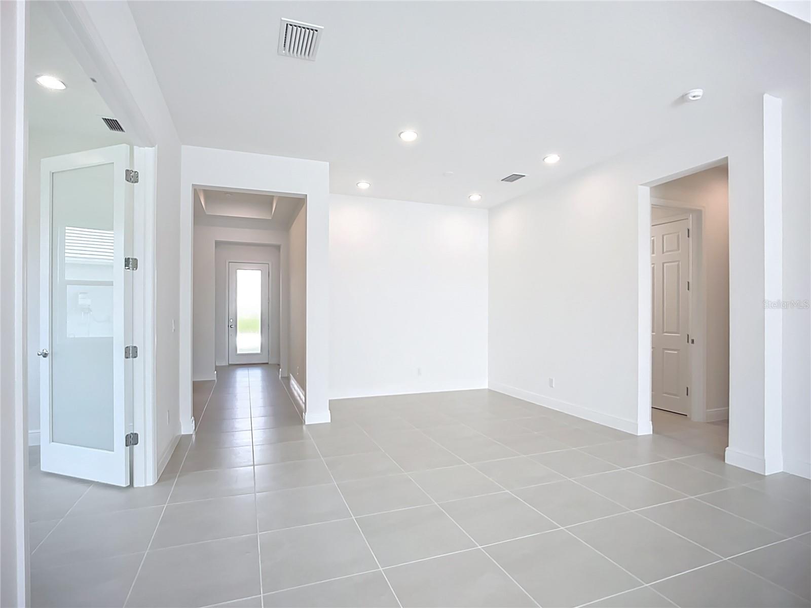 Image 6 of 42 For 243 Monet Trail