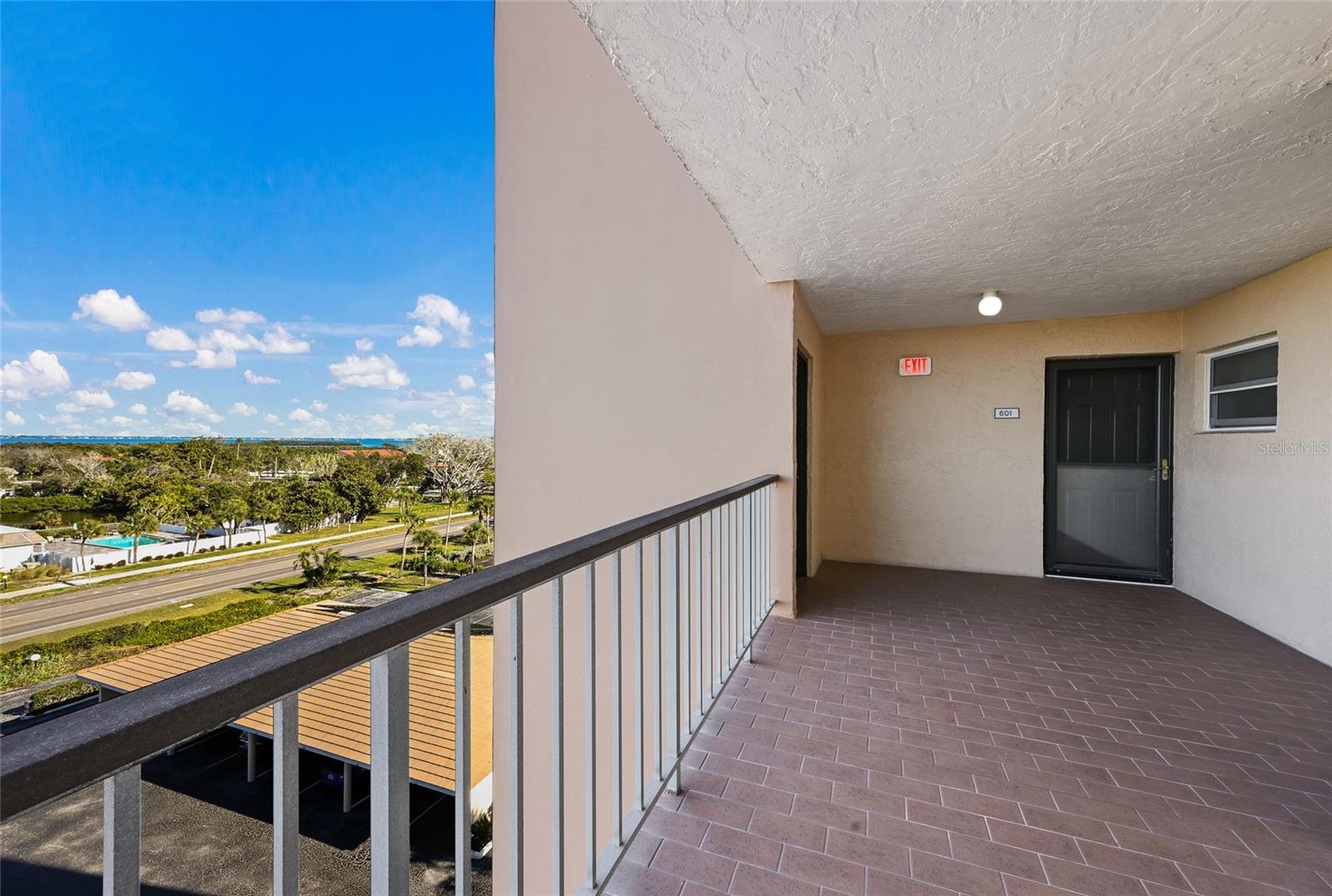 Image 14 of 39 For 4401 Gulf Of Mexico Drive 601