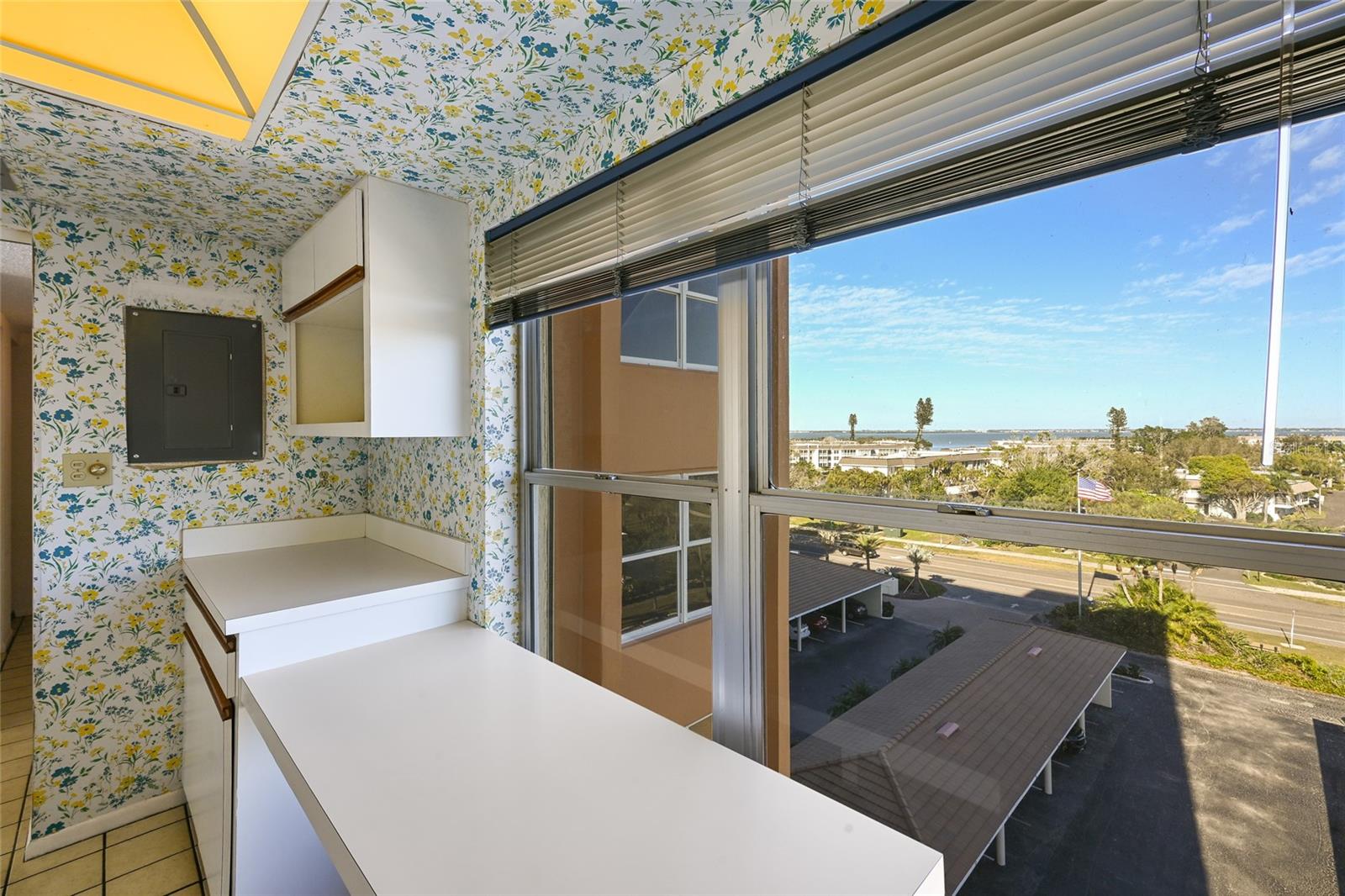 Image 22 of 39 For 4401 Gulf Of Mexico Drive 601