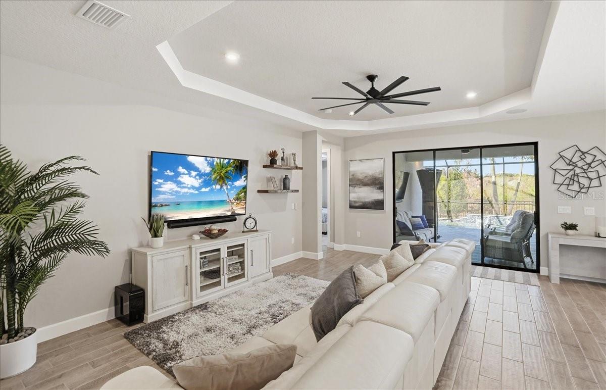 Image 13 of 93 For 5422 Morey Farms Loop