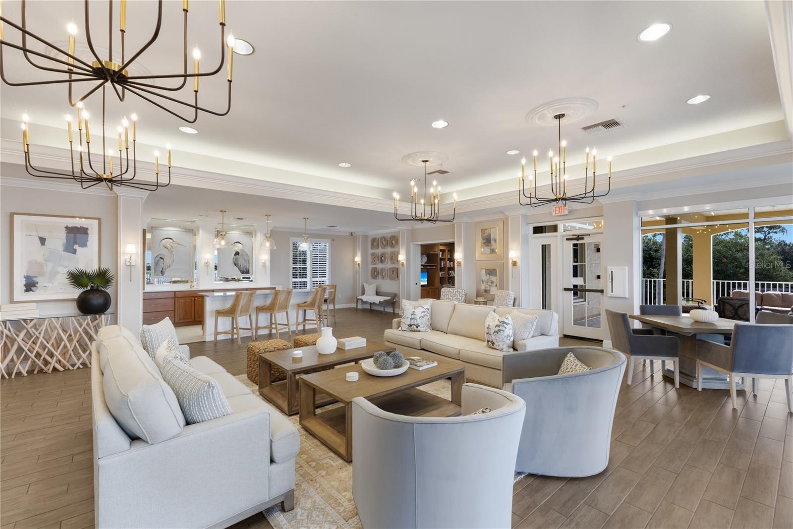 Image 31 of 40 For 6422 Watercrest Way 302