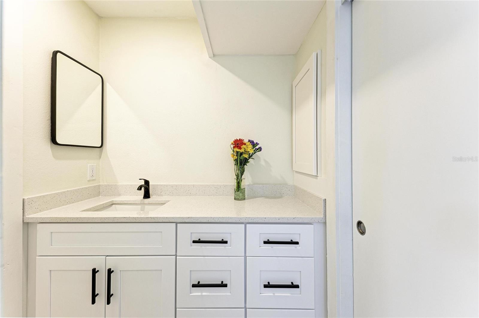 Image 24 of 100 For 800 Blvd Of The Presidents 9