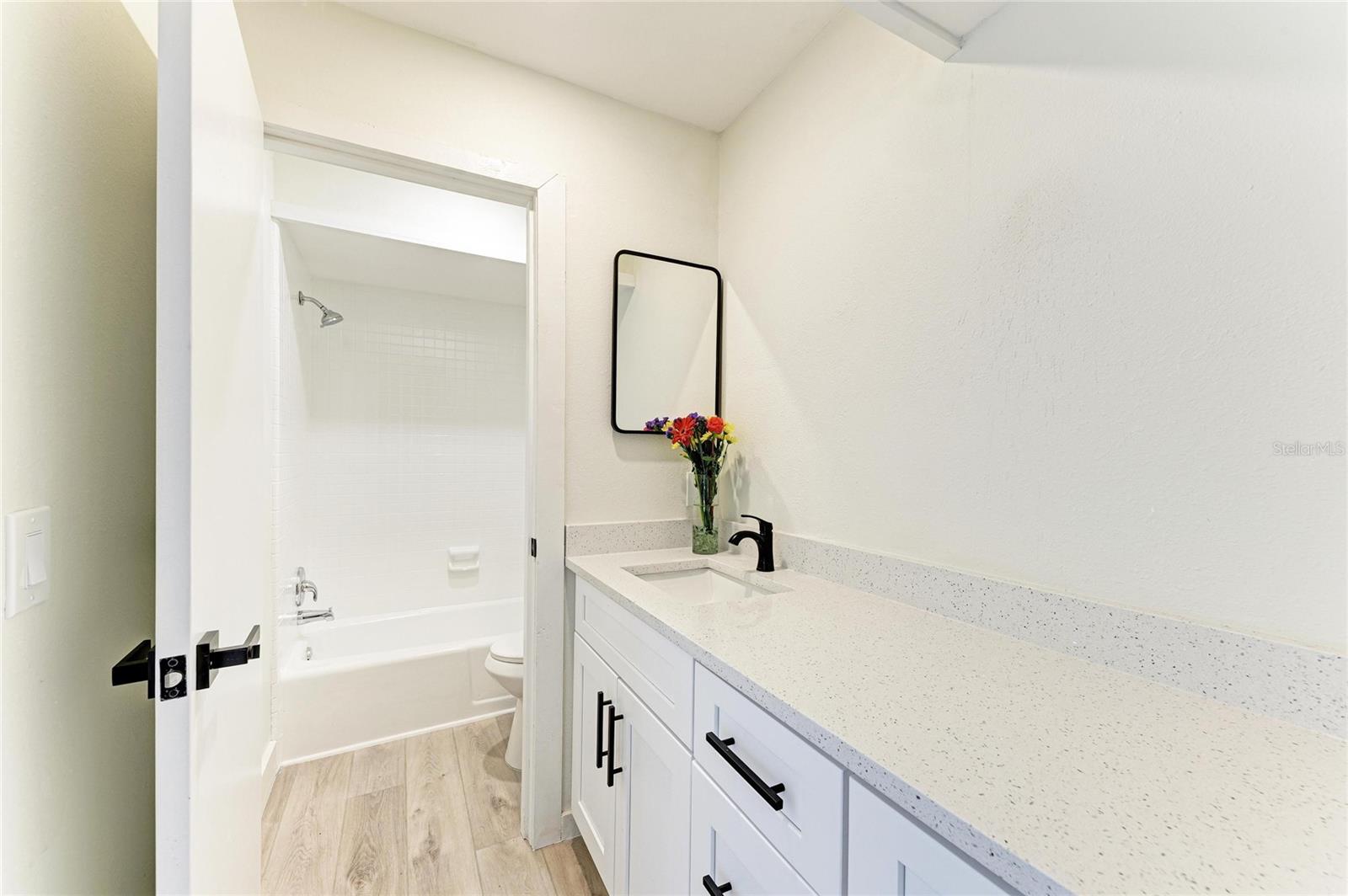 Image 25 of 100 For 800 Blvd Of The Presidents 9