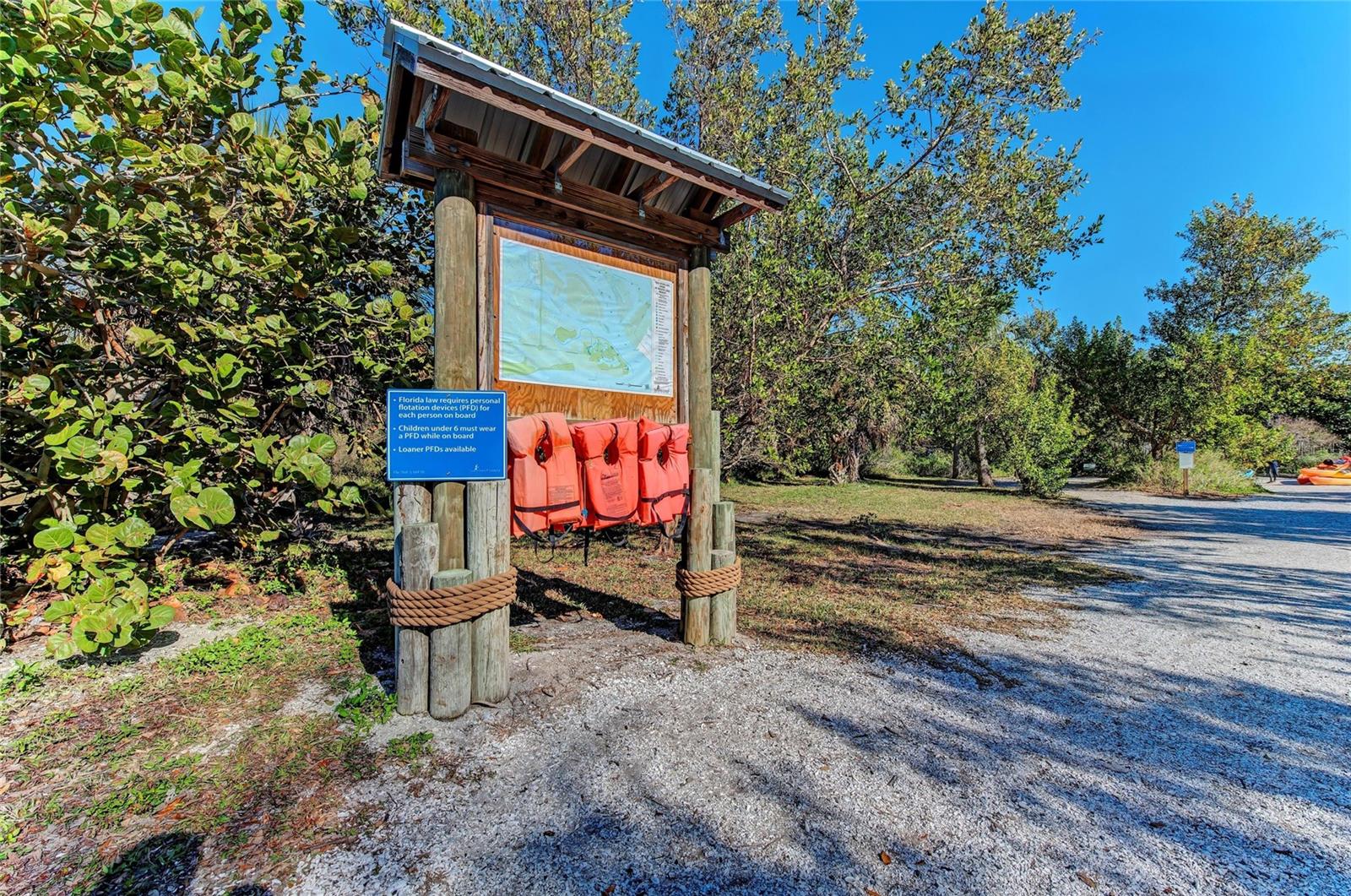 Image 68 of 100 For 800 Blvd Of The Presidents 9