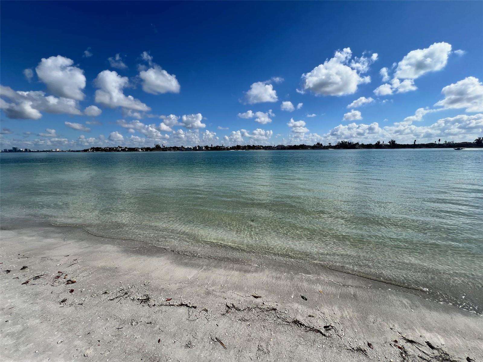 Image 72 of 100 For 800 Blvd Of The Presidents 9