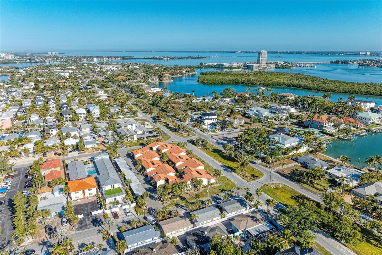 Image 96 of 100 For 800 Blvd Of The Presidents 9