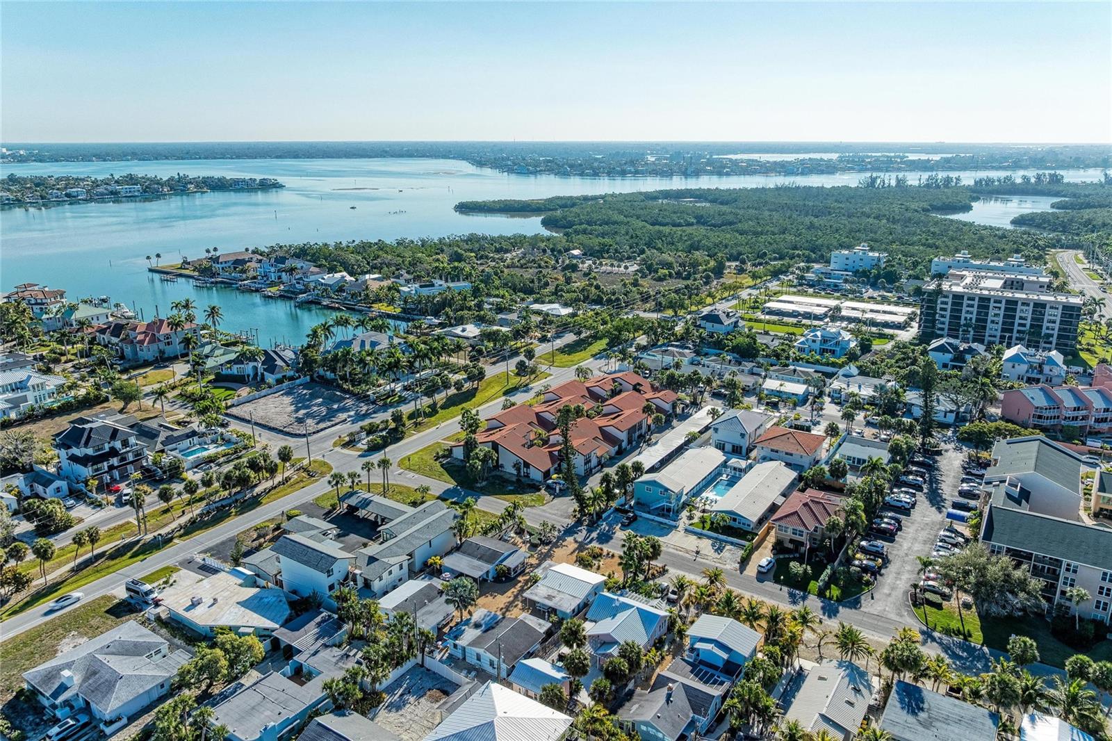 Image 99 of 100 For 800 Blvd Of The Presidents 9