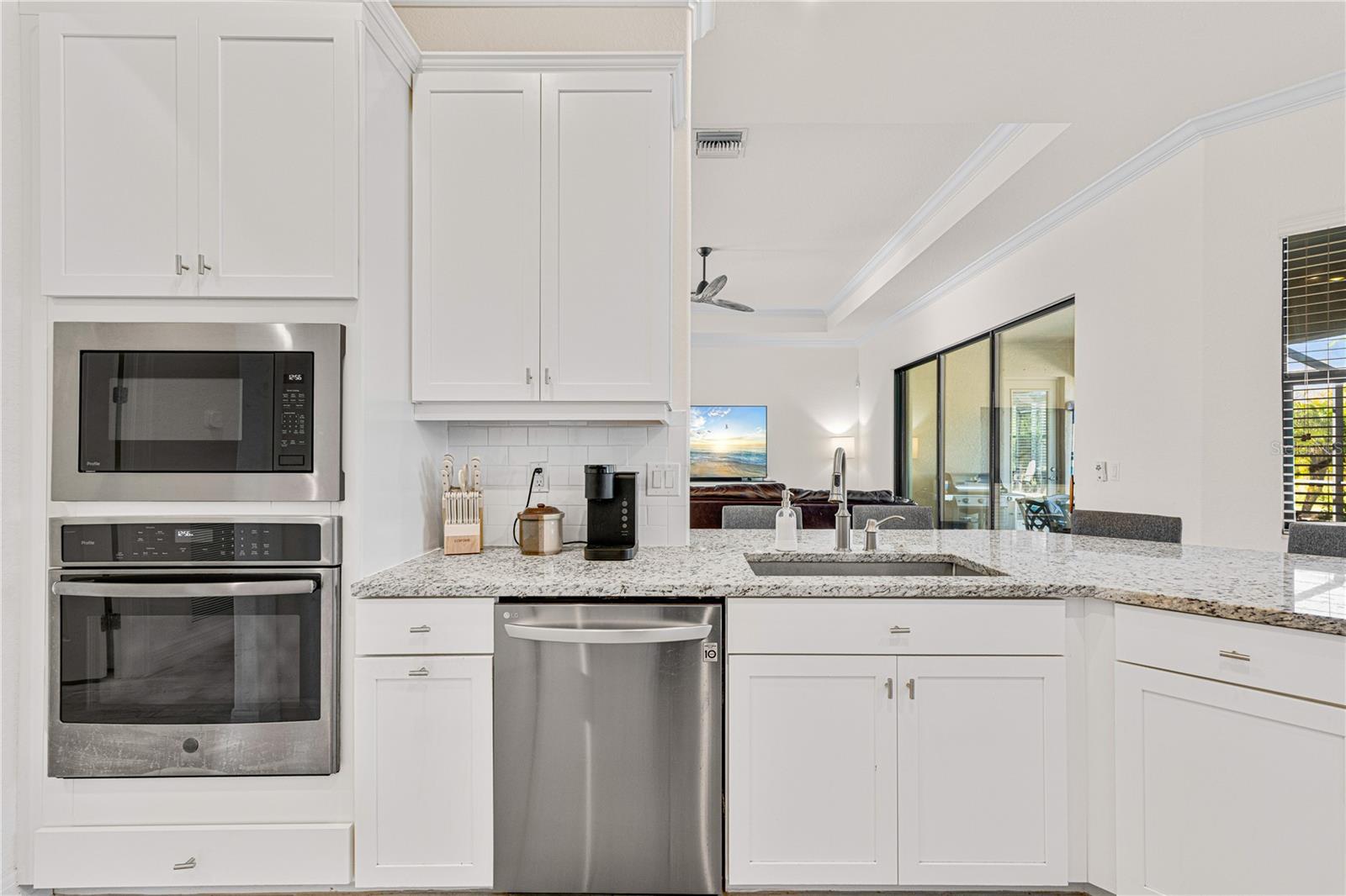 Image 12 of 77 For 17045 Polo Trl