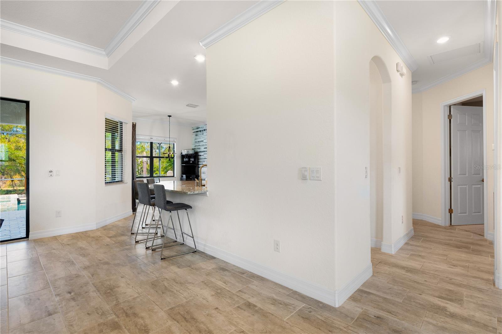 Image 17 of 77 For 17045 Polo Trl