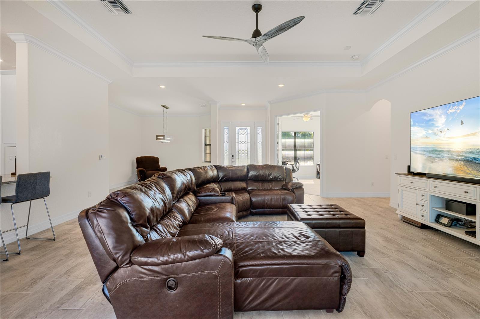 Image 20 of 77 For 17045 Polo Trl