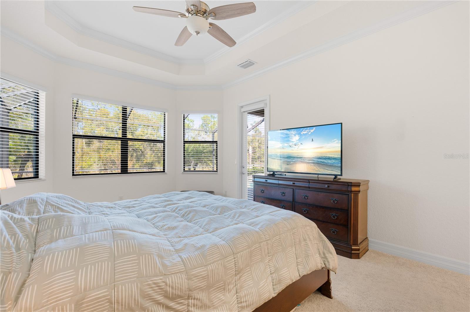 Image 32 of 77 For 17045 Polo Trl