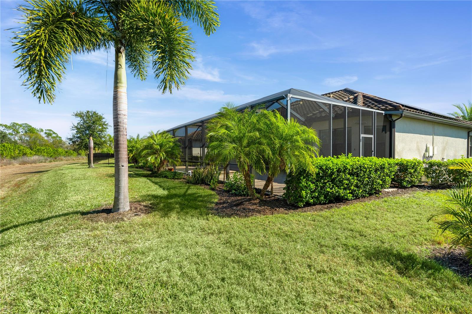 Image 56 of 77 For 17045 Polo Trl