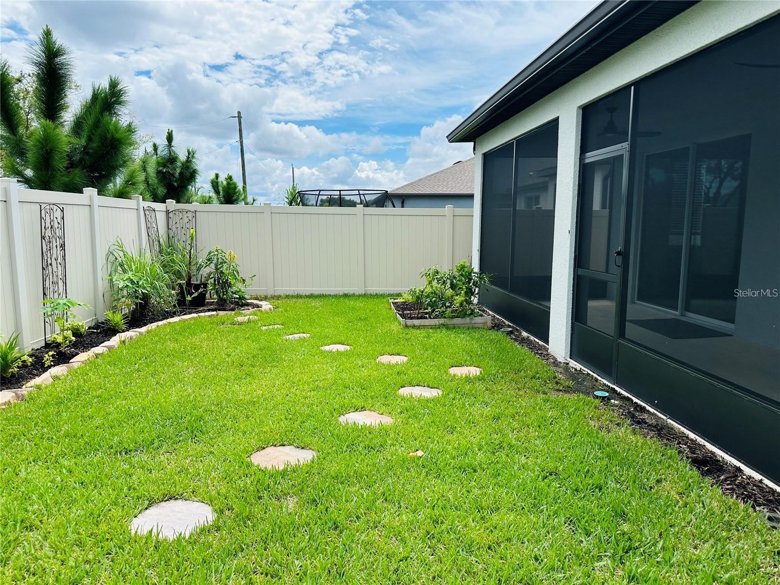 Image 38 of 41 For 3102 61st Drive E