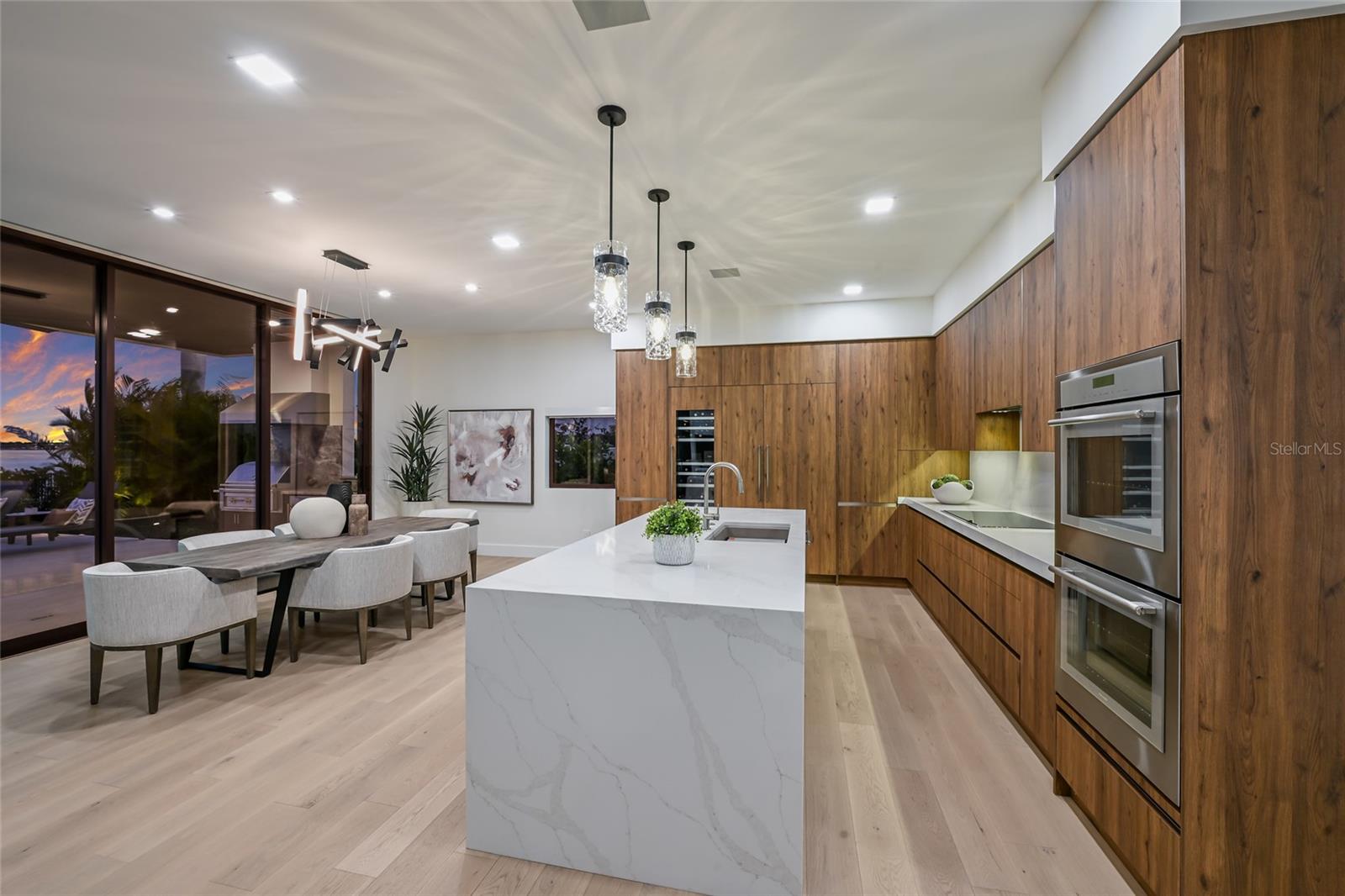 Image 7 of 47 For 635 Mourning Dove Drive