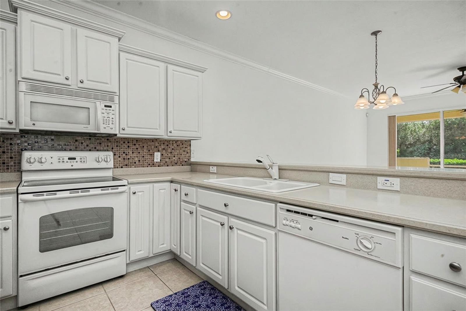 Image 4 of 30 For 11443 52nd Court E