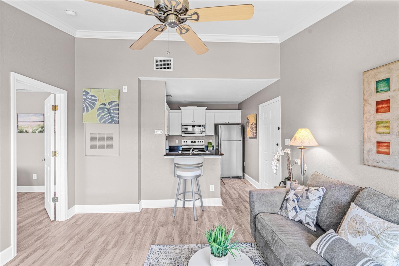 Image 19 of 53 For 4021 Crockers Lake Boulevard 24