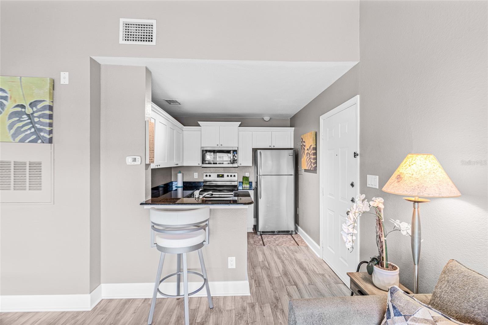 Image 20 of 53 For 4021 Crockers Lake Boulevard 24