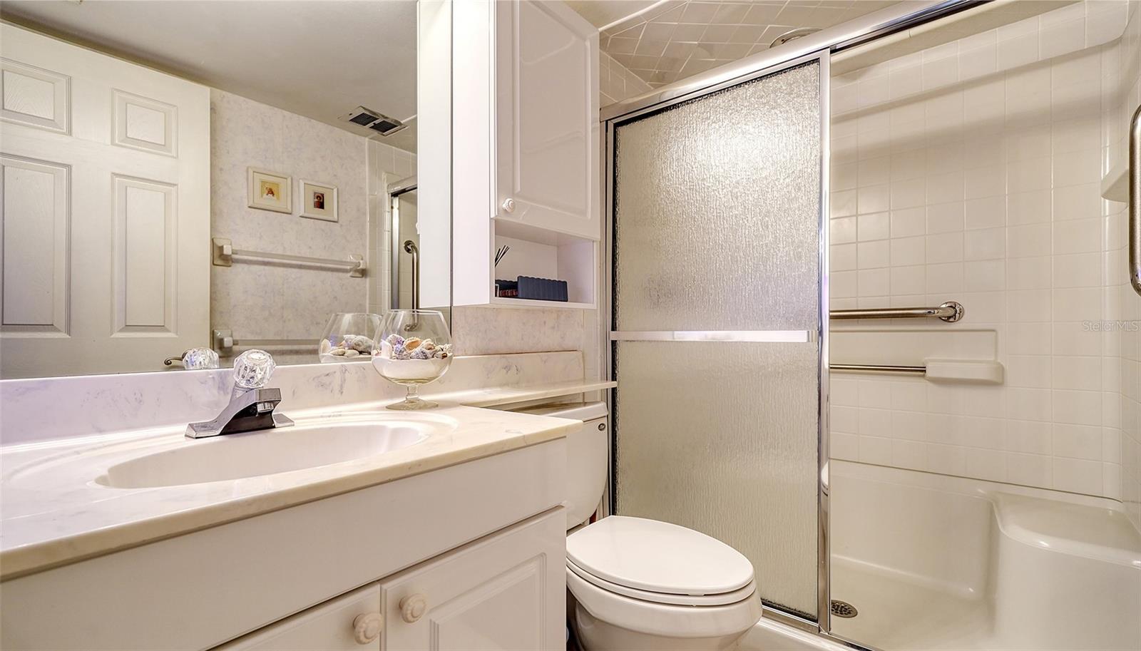 Image 30 of 56 For 19 Whispering Sands Drive 201