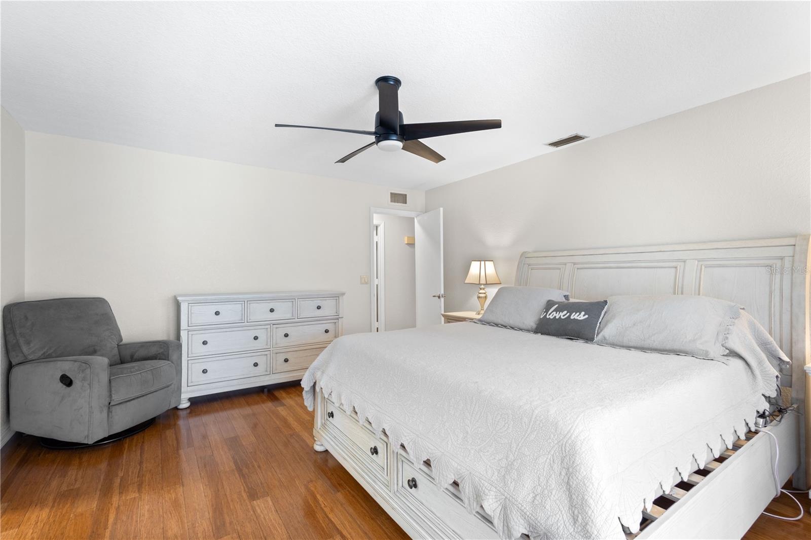 Image 15 of 39 For 5775 Timber Lake Drive